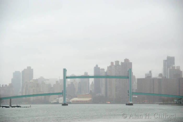 Ward&rsquo;s Island Bridge