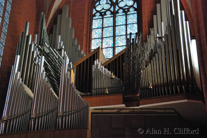 Organ pipes in Saint Bartholomew&rsquo;s Cathedral, Frankfurt